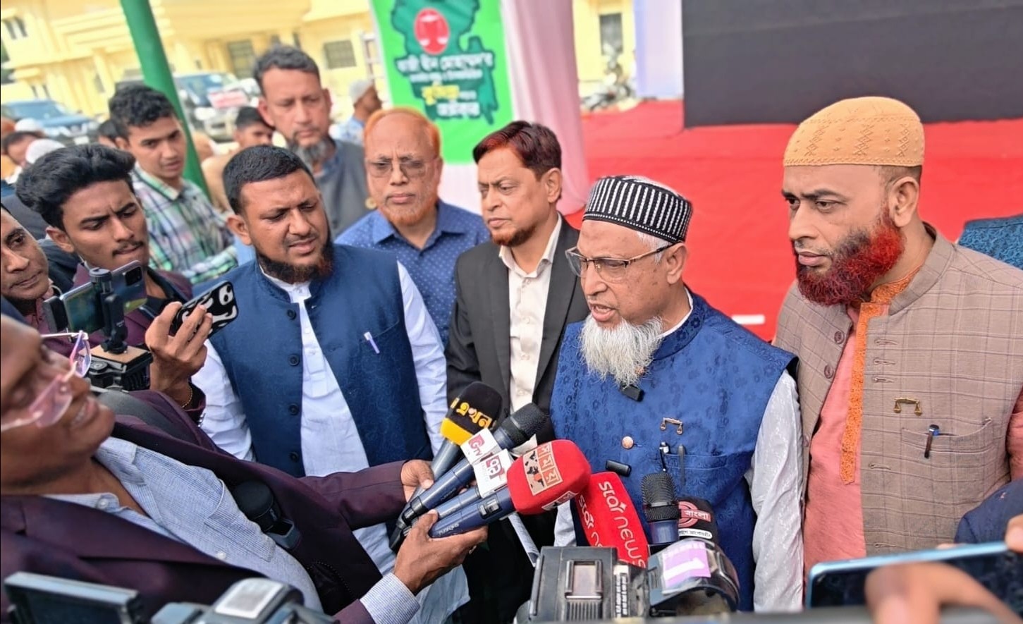 কুমিল্লা বিভাগ বাস্তবায়নসহ যে সব বিষয় অগ্রাধিকার পেল দ্বীন মোহাম্মদের নির্বাচনে ইশতেহারে